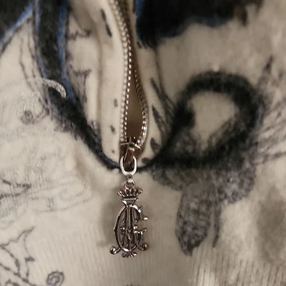 Christian Audigier Vintage Wool Blend Graphic Zip-Up Sweater - Cream and Black - Picture 4 of 9